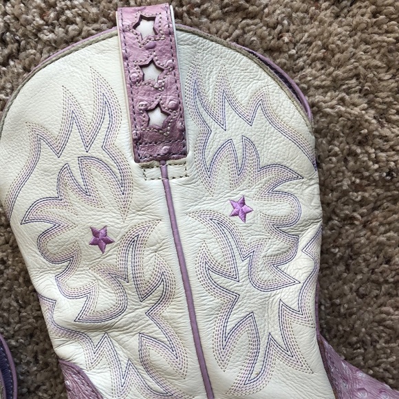 **SOLD**Women’s Ariat Ostrich Boots - Picture 3 of 4